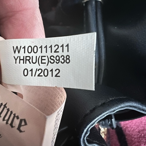 Authentic Juicy Couture Free Style Terry Cloth tote/satchel - Picture 13 of 15